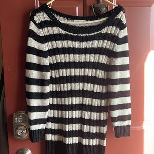 New York and Company light weight sweater